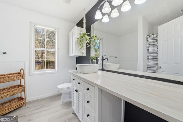 1001 Marina Trace Drive, Acworth, GA 30101