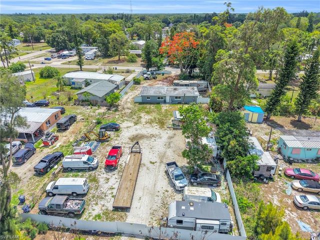 8396 Sevigny DR, North Fort Myers, FL 33917