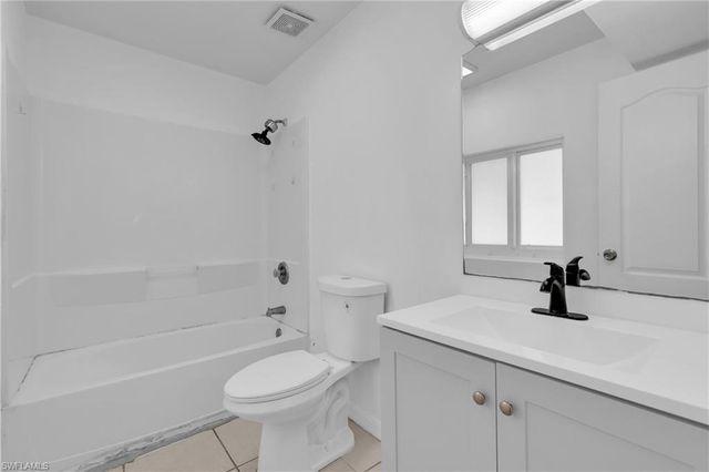 8396 Sevigny DR, North Fort Myers, FL 33917