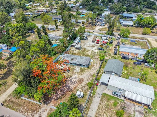 8396 Sevigny DR, North Fort Myers, FL 33917