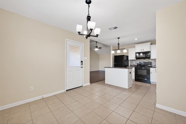 2319 Seabourne Trails Road, Rosenberg, TX 77469