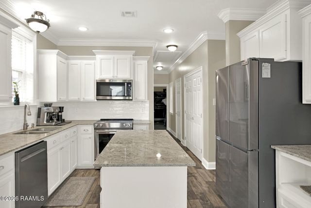 101 Talon Road, Youngsville, LA 70592