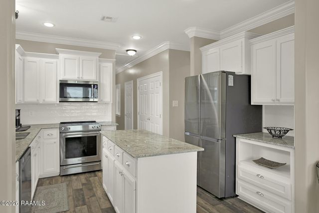 101 Talon Road, Youngsville, LA 70592