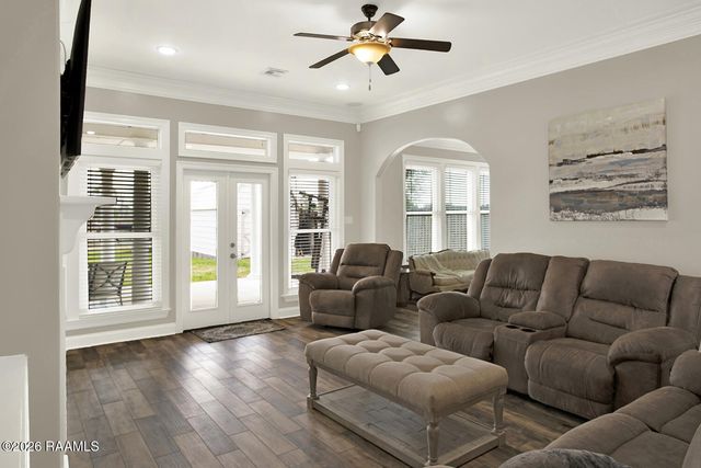 101 Talon Road, Youngsville, LA 70592