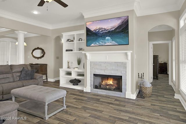 101 Talon Road, Youngsville, LA 70592