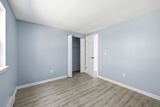 8 Maple Crest Cir C, Holyoke, MA 01040