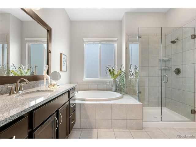 9781 Eagle River St, Littleton, CO 80125