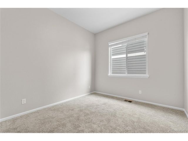 9781 Eagle River St, Littleton, CO 80125