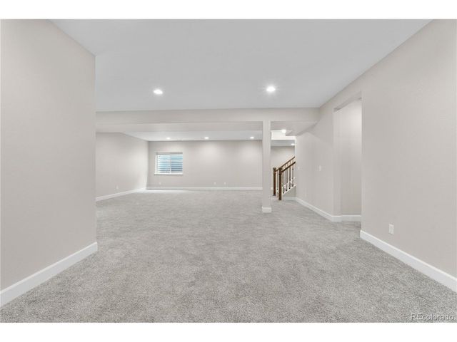 9781 Eagle River St, Littleton, CO 80125