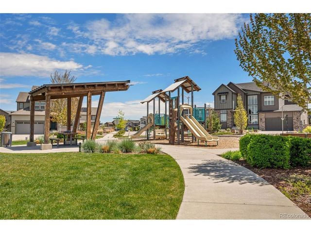 9781 Eagle River St, Littleton, CO 80125