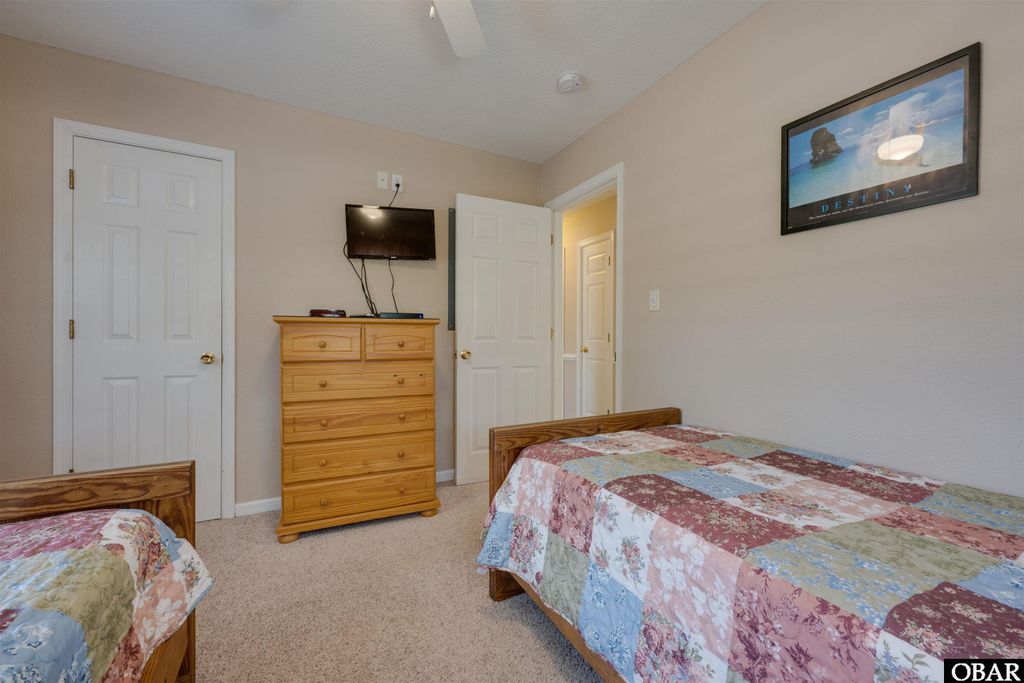 Image 17 of property listing at 2433 S Wrightsville Avenue lot 18, Nags Head, NC 27959