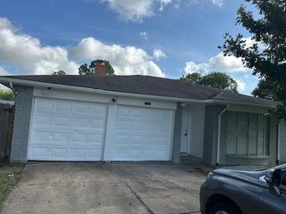 11518 Vinedale Drive, Houston, TX 77099