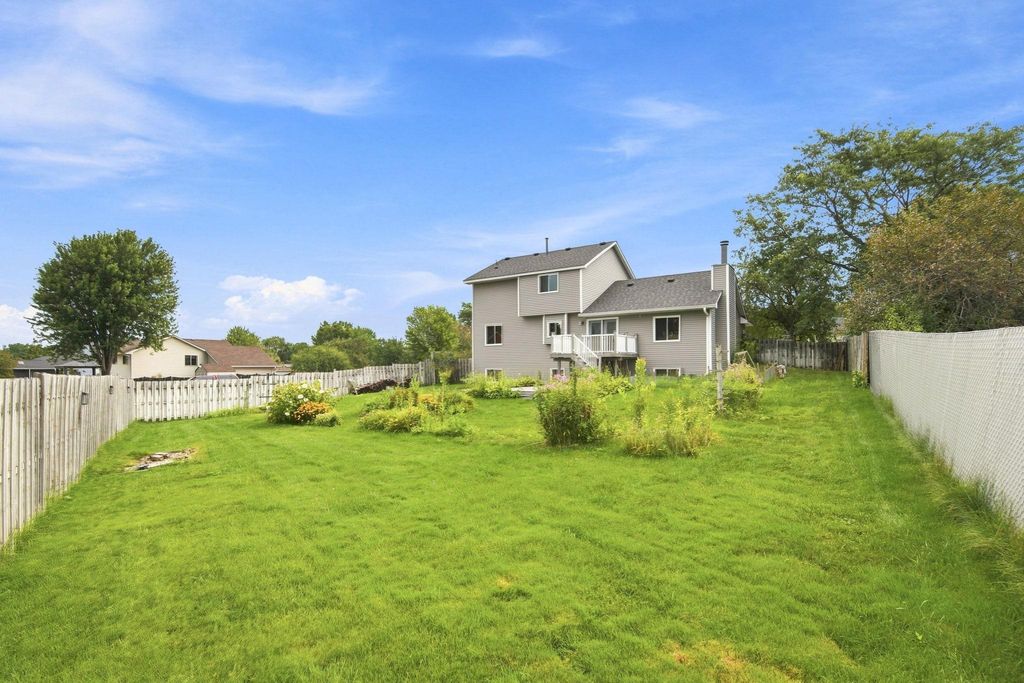 2610 Hydram Avenue N, Oakdale, MN 55128 — photo 2