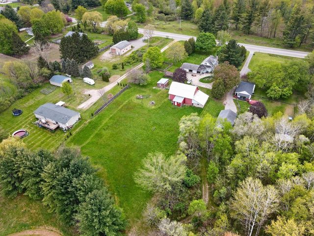 12940 Northland Drive, Cedar Springs, MI 49319