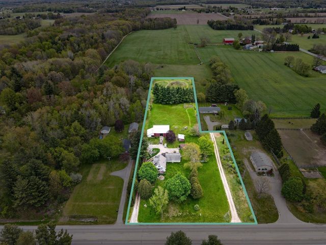 12940 Northland Drive, Cedar Springs, MI 49319