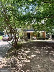 306 Remington Trail, Ellenwood, GA 30294