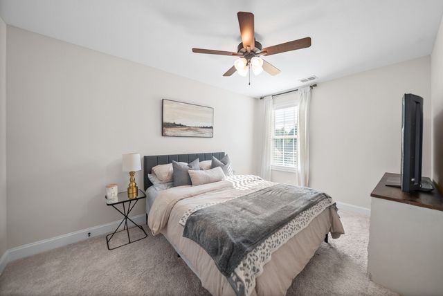 2948 Lancelot Ln, Clarksville, TN 37040
