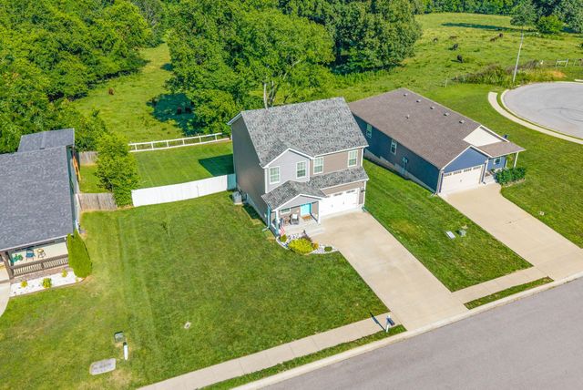 2948 Lancelot Ln, Clarksville, TN 37040