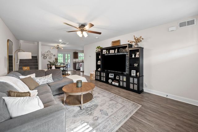 2948 Lancelot Ln, Clarksville, TN 37040