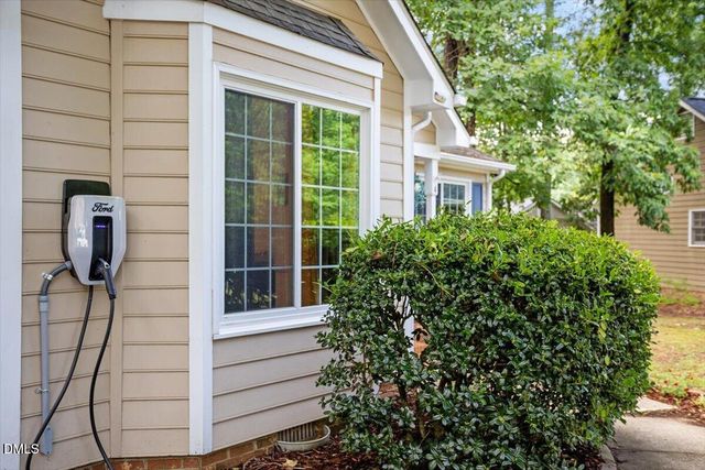 4 Icon Court, Durham, NC 27703