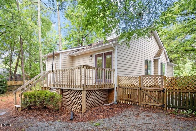 4 Icon Court, Durham, NC 27703