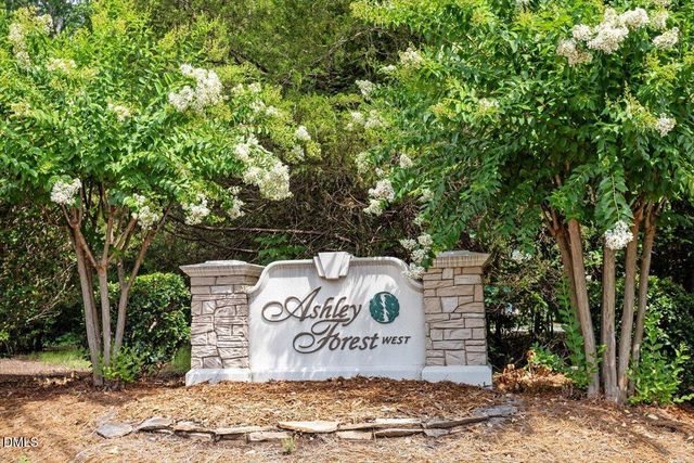 4 Icon Court, Durham, NC 27703