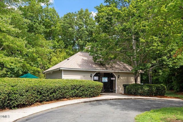 4 Icon Court, Durham, NC 27703