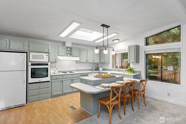 12782 NE Eckern Place, Kingston, WA 98346