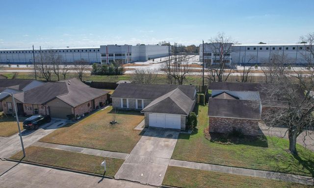 14239 Montaigne Drive, Cypress, TX 77429