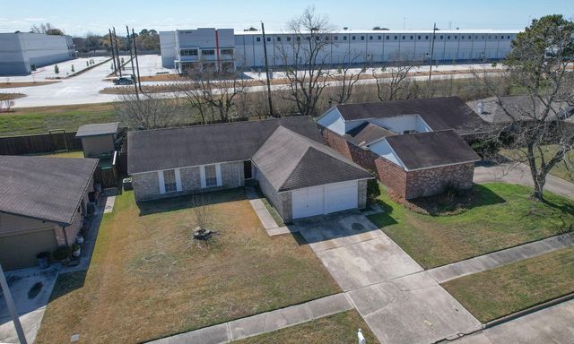 14239 Montaigne Drive, Cypress, TX 77429