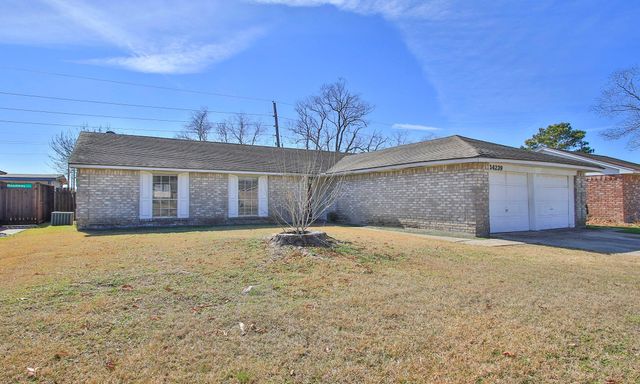 14239 Montaigne Drive, Cypress, TX 77429