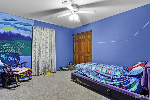 950 Haversham Drive, St Charles, MO 63304