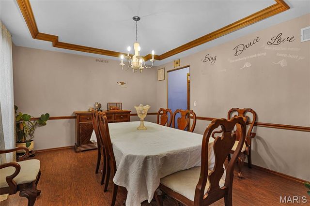 950 Haversham Drive, St Charles, MO 63304