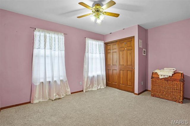 950 Haversham Drive, St Charles, MO 63304