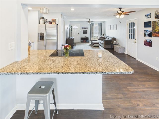 205 Luther Circle, Jeffersonville, IN 47130