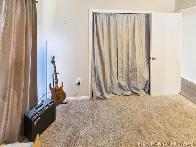 205 Luther Circle, Jeffersonville, IN 47130