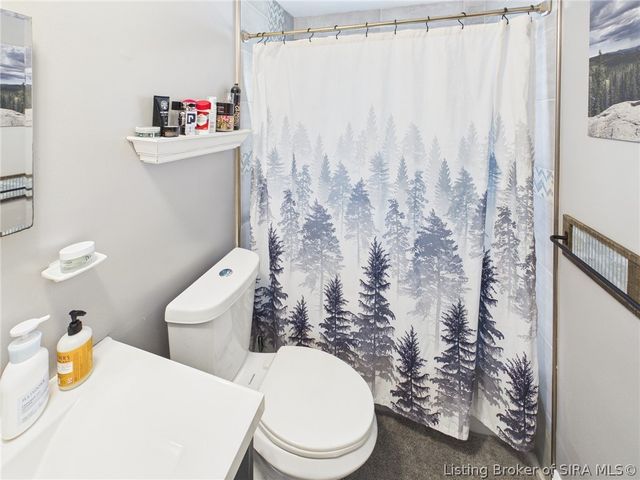 205 Luther Circle, Jeffersonville, IN 47130