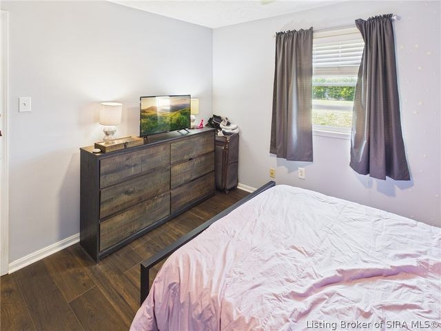 205 Luther Circle, Jeffersonville, IN 47130