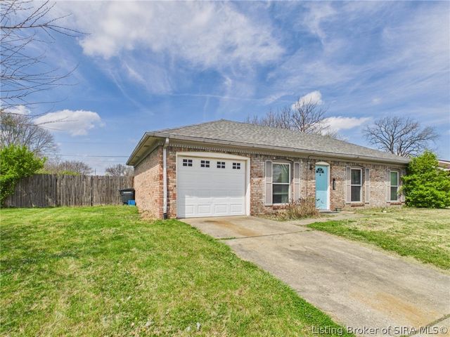 205 Luther Circle, Jeffersonville, IN 47130