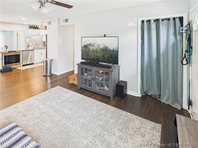 205 Luther Circle, Jeffersonville, IN 47130