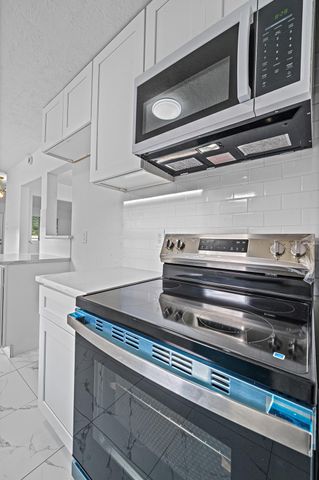 11918 Stroud Drive, Houston, TX 77072
