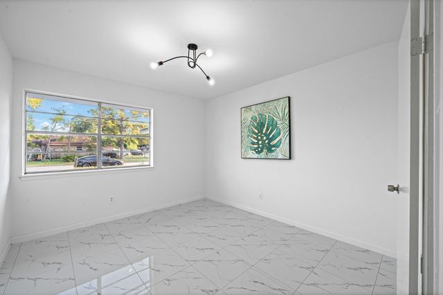 11918 Stroud Drive, Houston, TX 77072