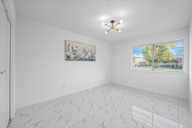 11918 Stroud Drive, Houston, TX 77072