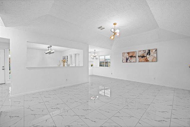 11918 Stroud Drive, Houston, TX 77072