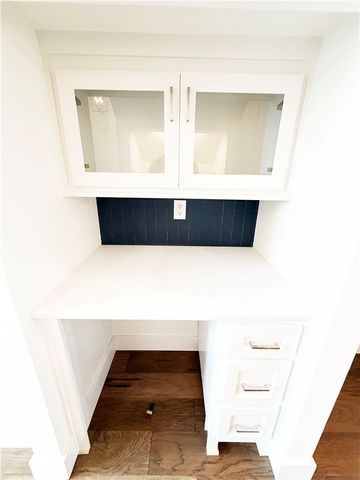 630 Shooting Star Lane, Lowell, AR 72745