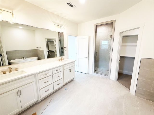 630 Shooting Star Lane, Lowell, AR 72745