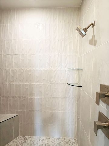 630 Shooting Star Lane, Lowell, AR 72745