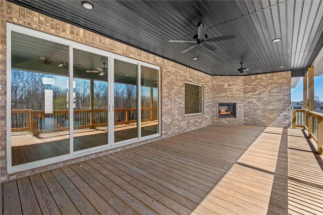 630 Shooting Star Lane, Lowell, AR 72745