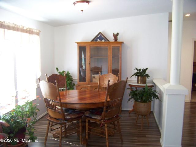 105 LAKE COMO Drive, Pomona Park, FL 32181