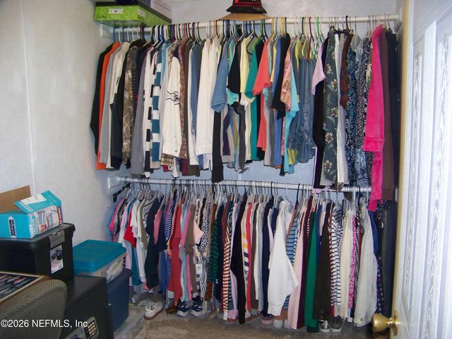 105 LAKE COMO Drive, Pomona Park, FL 32181